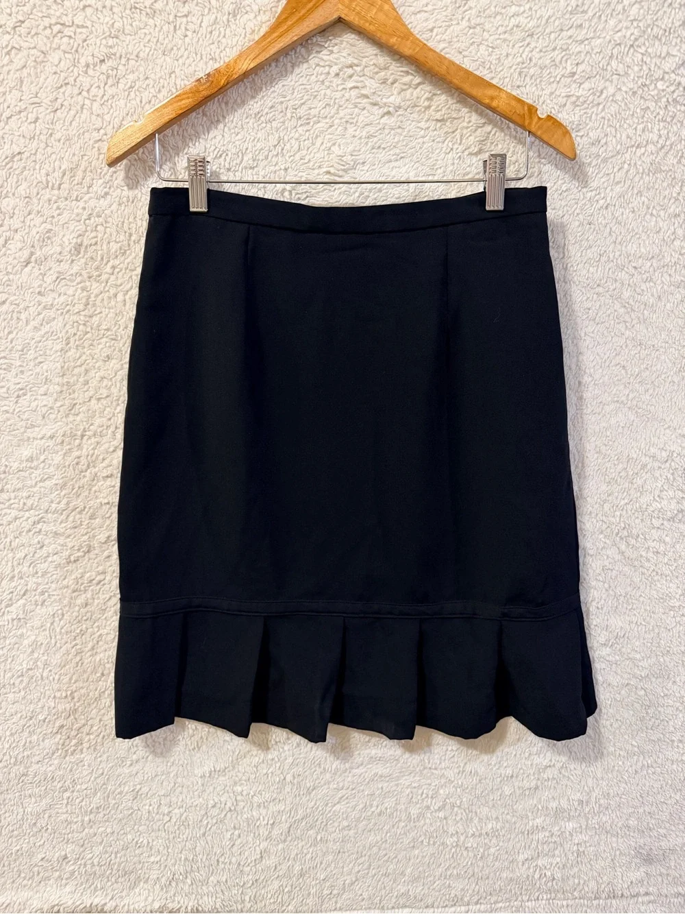 Preswick & Moore Black Mini Skirt with Pleated Hem